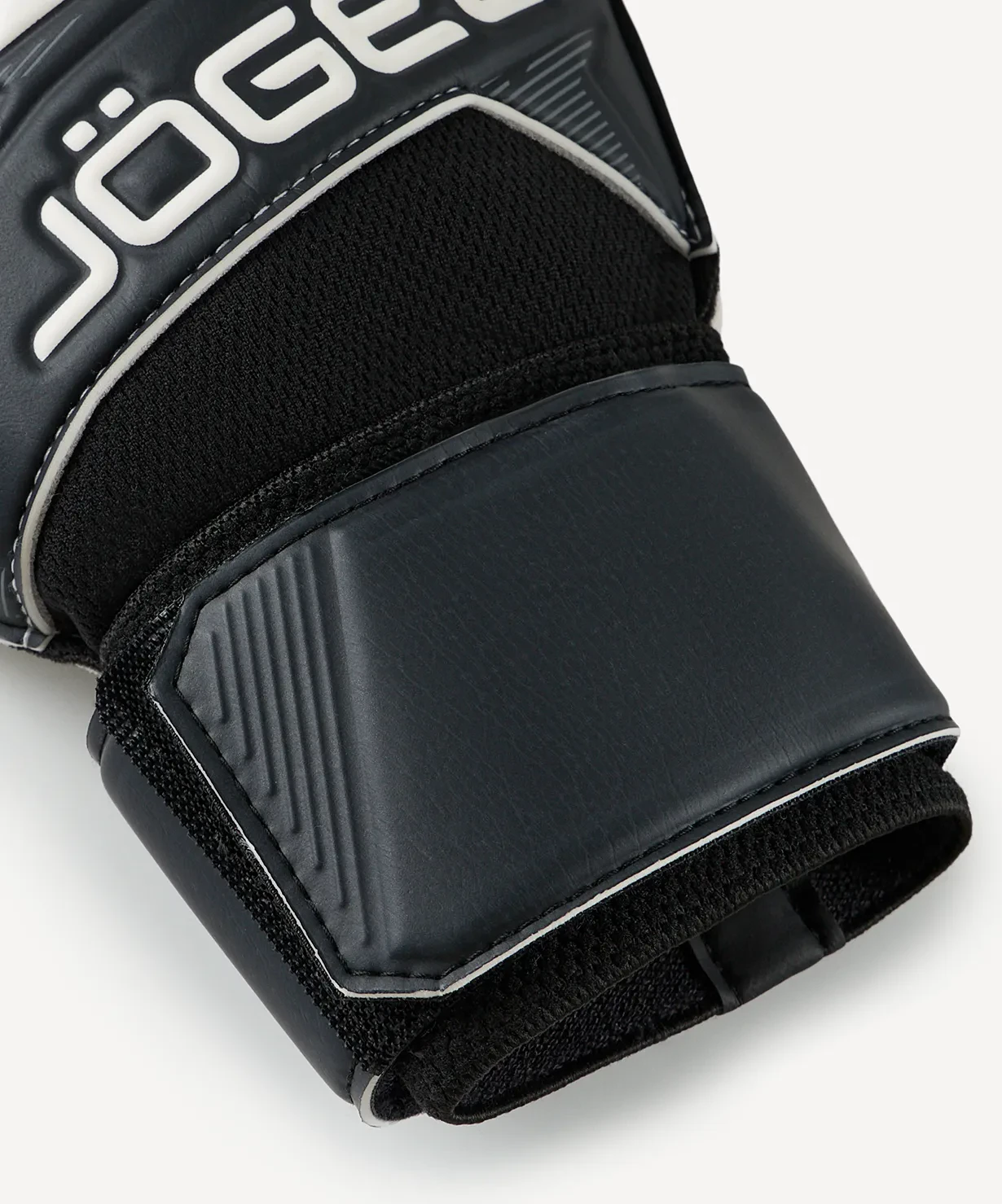 Перчатки вратарские JOGEL Magnum BL3 Flat, черный ЦБ-00007128